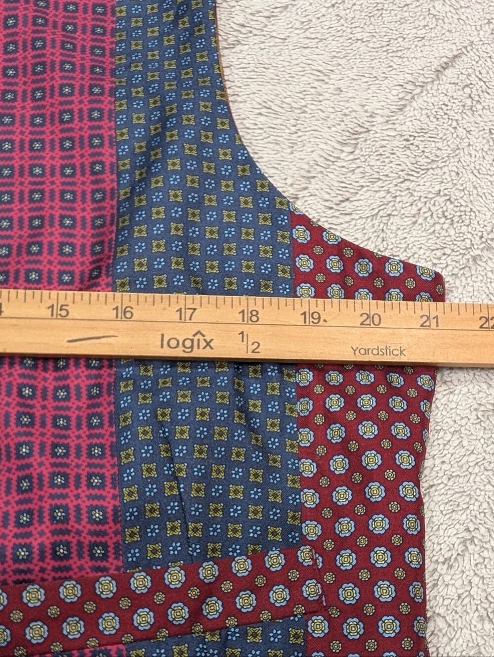 Robert Graham Vest Mens L Blue Pink Patchwork Geometric Silk Button Formal - Picture 5 of 8